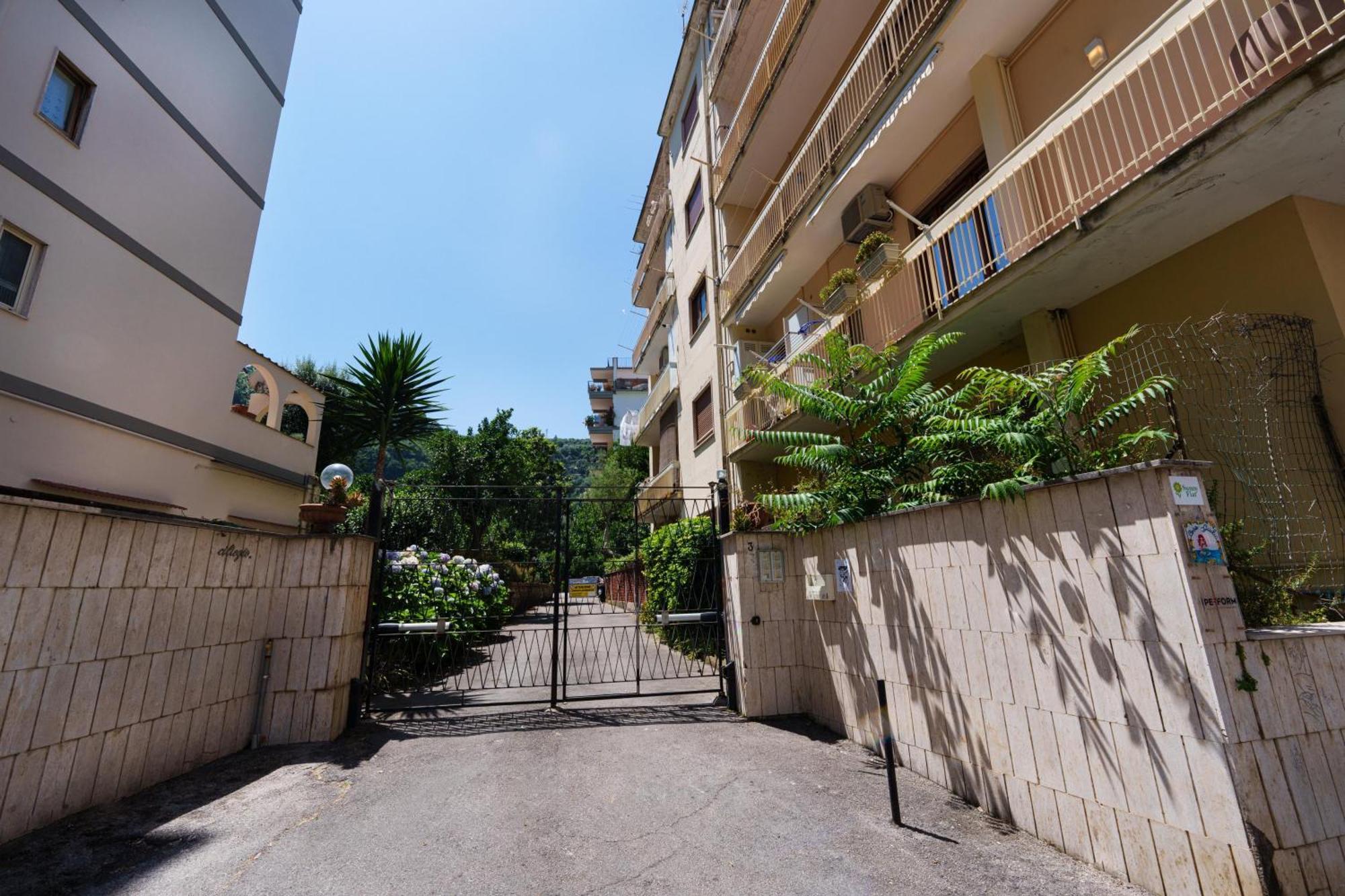 Ferienwohnung Marina Piccola Sorrent Exterior foto